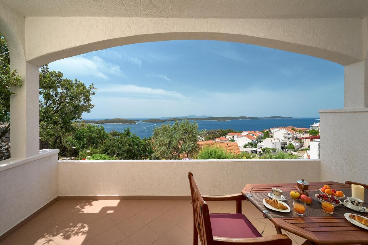 Tilla'S House Hvar Town Extérieur photo
